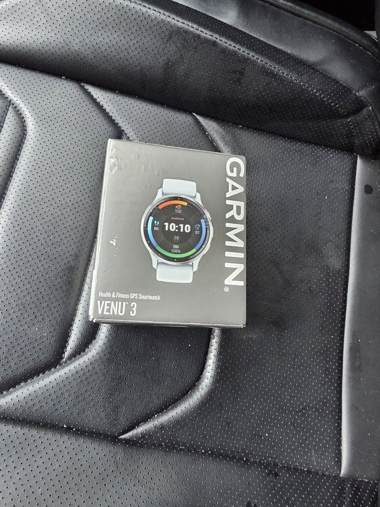 Garmin Venu 3 Whitestone and Passivated