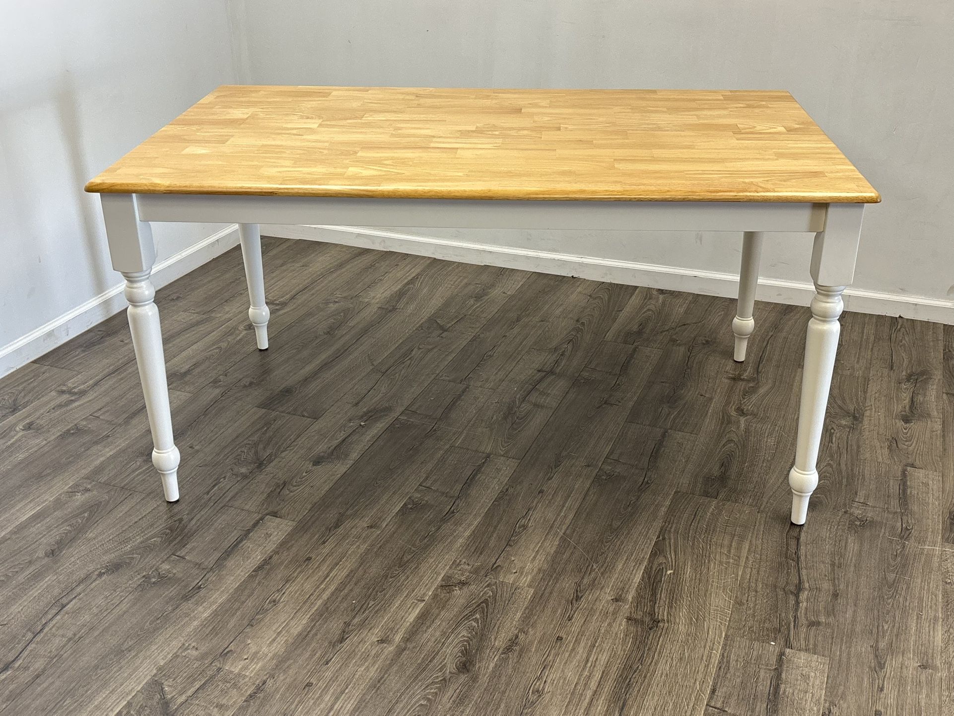 Farmhouse 60” Dining Table