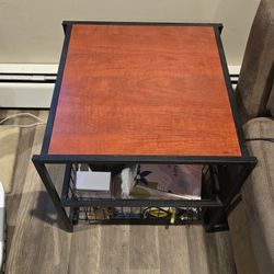 2 End Tables
