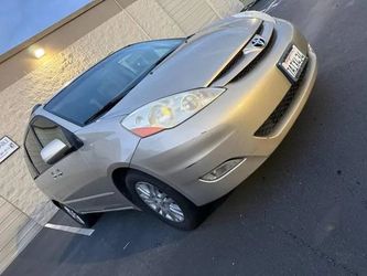 2008 Toyota Sienna