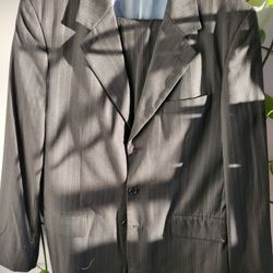 Midtown Man -  Mens Suit 
