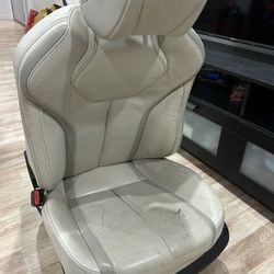 Full Q60 White Interior