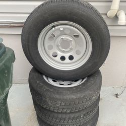 Trailer tire set 205 75 15