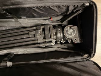 Sachtler Video 20 Tripod