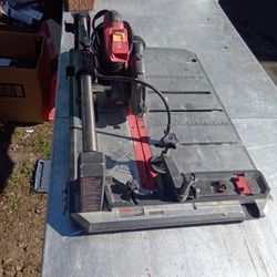 Skill Flooring Saw