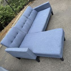 Sectional Couch Sofá (Free Delivery)🚚