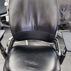 Like New Steelcase Leap V2 Chair (various colors)