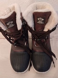 People on the Move Snow Boots