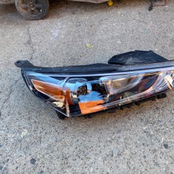Headlight Hyundai ioniq 2017-2019