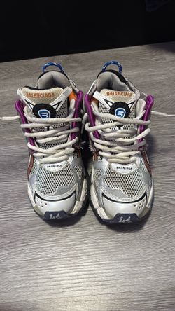 multicolor belenciaga runner