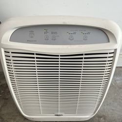 Air Purifier Whirlpool Whispure 510 Retail $300