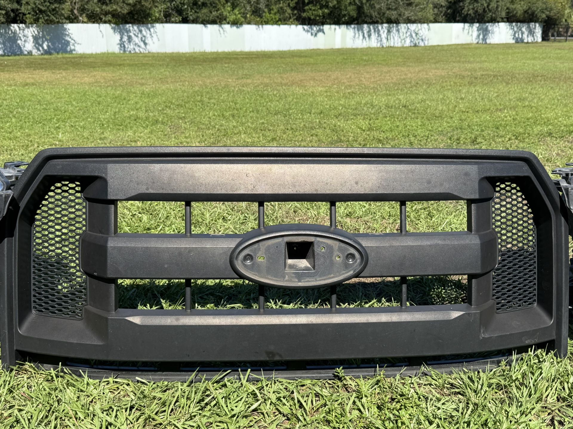 F150 Front Grill And Headlights USED
