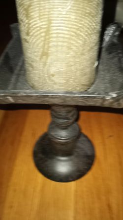 Metal heavy candleholder