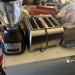 Blender and toaster