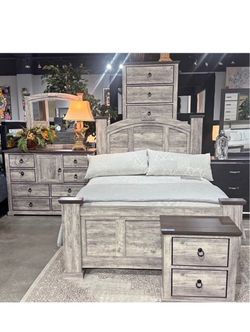 4- Pc Bedroom set Dresser,Mirror  Nightstand (1) Queen size bed frame  Not including Mattress and Box Sp