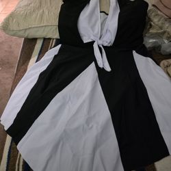 Beautiful Black And White Woman's Bathing Suit 2x