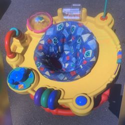 Baby Sitting Play Station