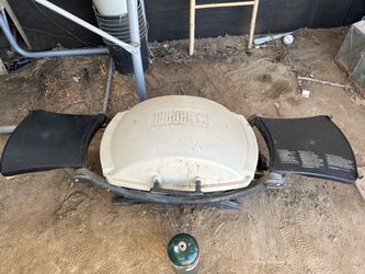 Weber Q Portable Propane Gas Grill