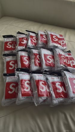 supreme socks