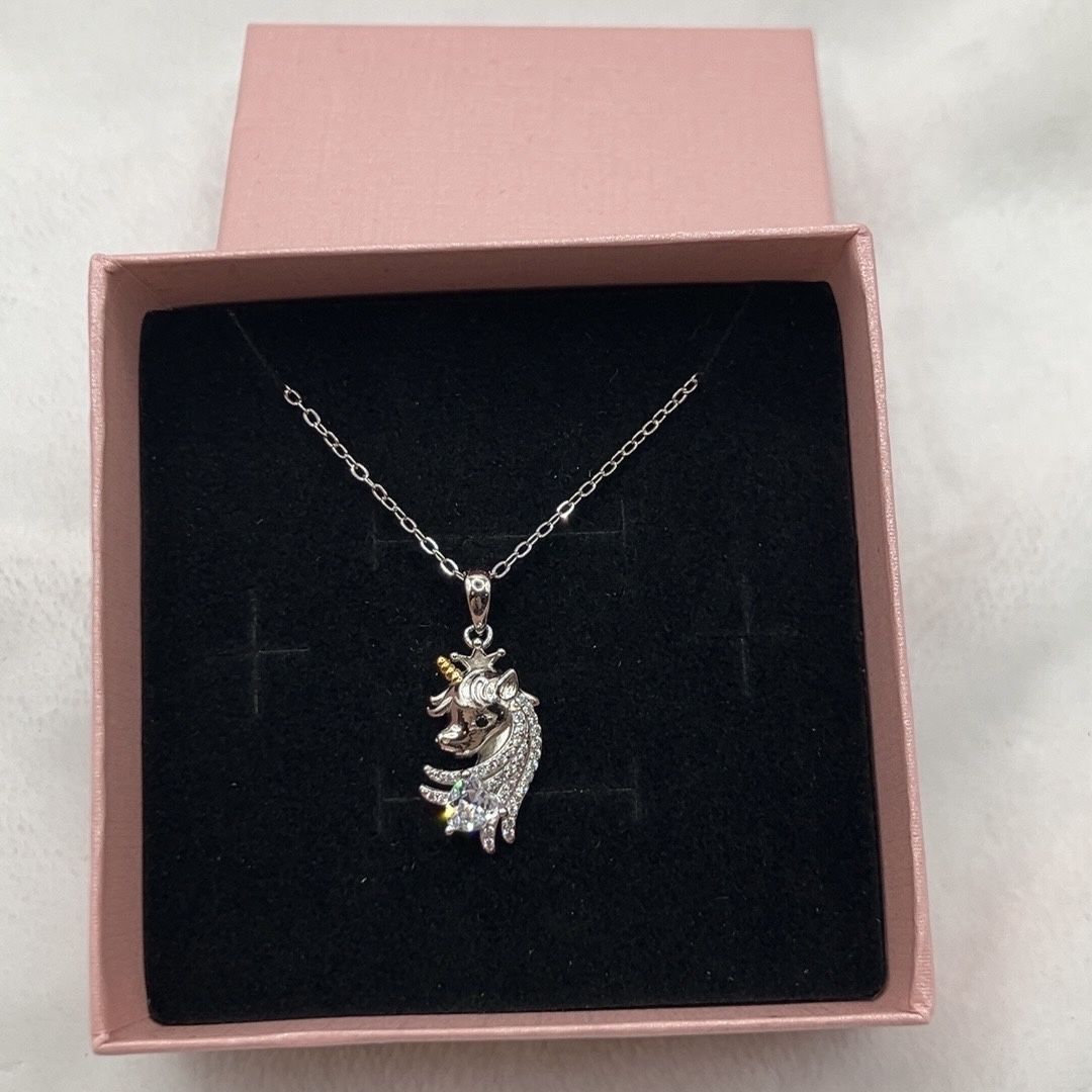 S925 Sterling Silver Unicorn Necklace With Cubic Zirconia Heart Pendant