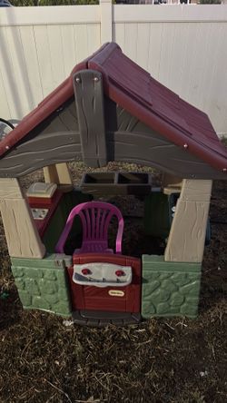 Little Tikes slide and playhouse