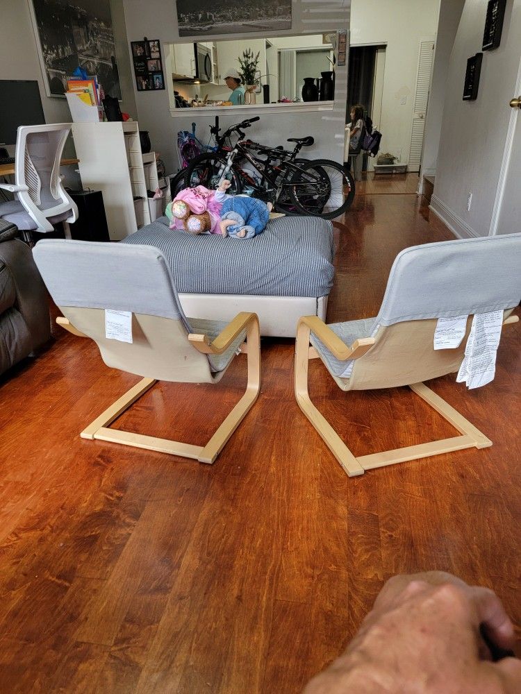 Chairs For kids/ Sillas Para Niños.