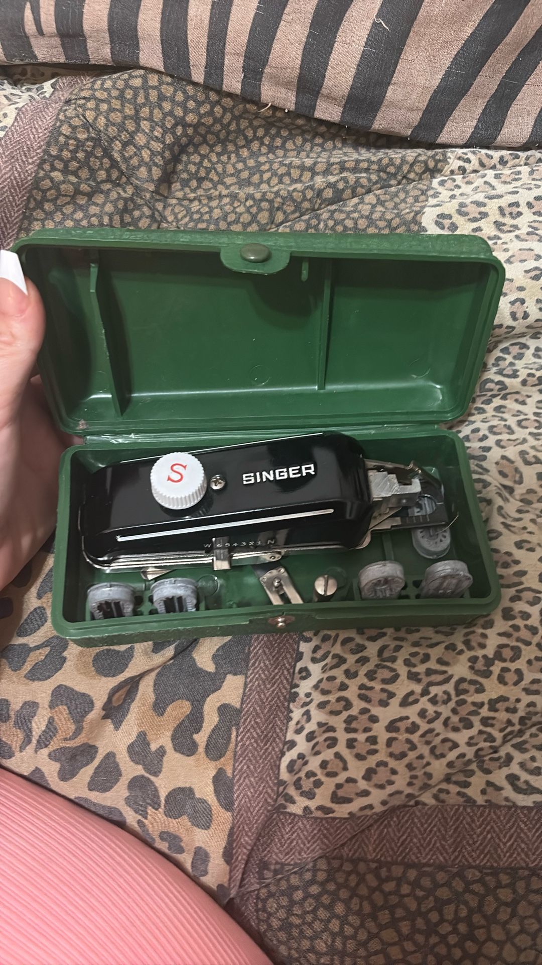 Singer Buttonholer 160506, Green Case Instructions 8 Templates, Vintage Sewing