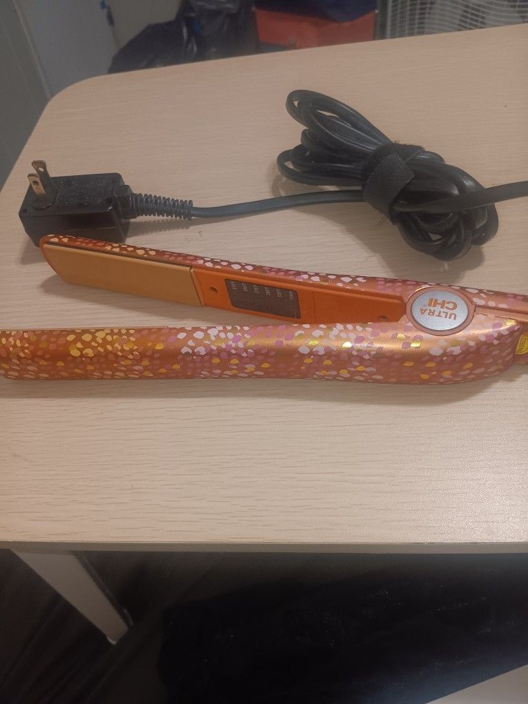 Ultra Chi Hair Straightener 