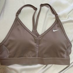 Nike women’s Indy light-support