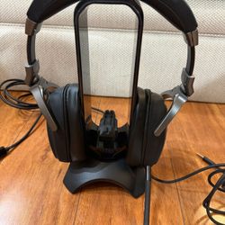 Headphone And Stand