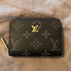Small Louis Vuitton Wallet