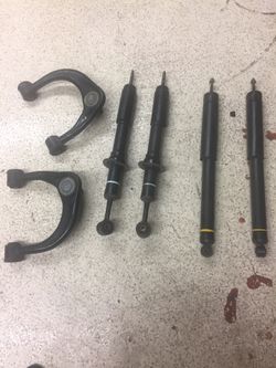 Toyota Tacoma upper control arms and shock from 2013