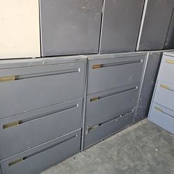 3-Drawer professional Heavy Duty File Cabinets