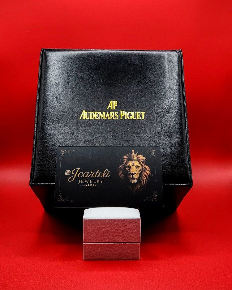 Ap Offshore Watch & Matching Earrings ⌚️✨️ VVS Lab Diamonds 