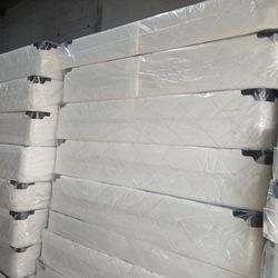 $95 Queen Boxspring Brand New free delivery Same Day