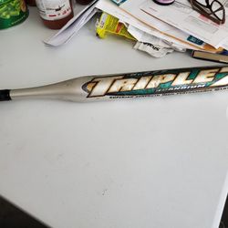 Bat Easton Fast Pitch Softball Triple 7 