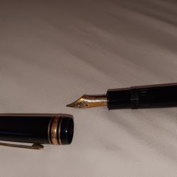 Montblanc meisterstuck gold fountain pen no149 