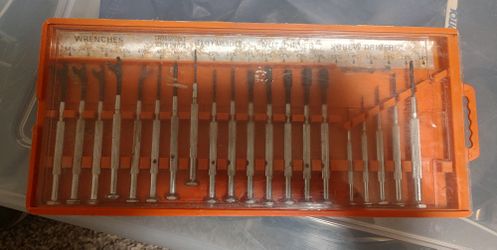 Vintage 21 Precision Tool Screwdriver Wrench Nut Driver Set