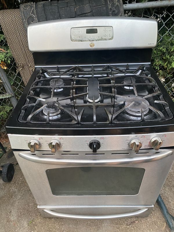 Adora natural gaz stove for Sale in Seattle, WA OfferUp