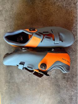 Pearl Izumi Expedition Cycling Shows- Brand New