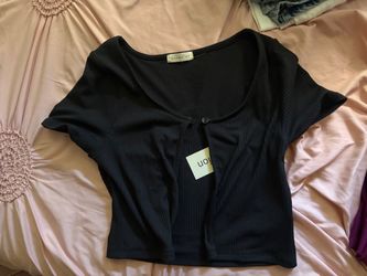 Button tee