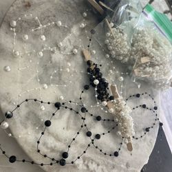 Black And White Beads For Decoration 