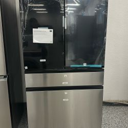Samsung Family hub Refrigerator 
