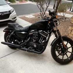 2016 Harley Davidson Iron 883