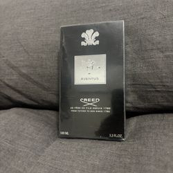 Aventus Creed Men's Cologne 100ml. Brand New. Wrapping Still On It!