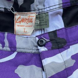 NWOT Gnarcotic Camo Pants