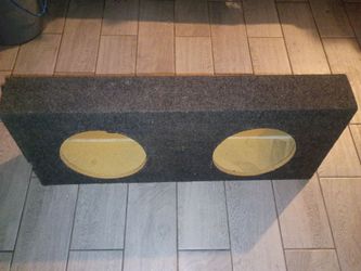 Subwoofer box