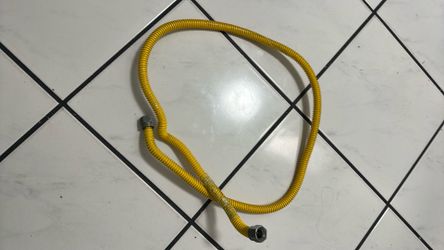 Stove gas line