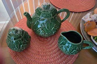 Tea set
