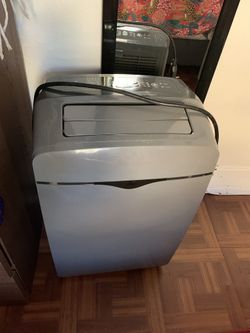 Hisense Portable Air conditioner 10000 BTU 